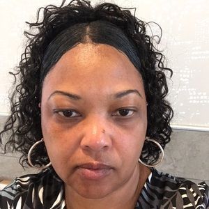 Meet your Posher, Gladys